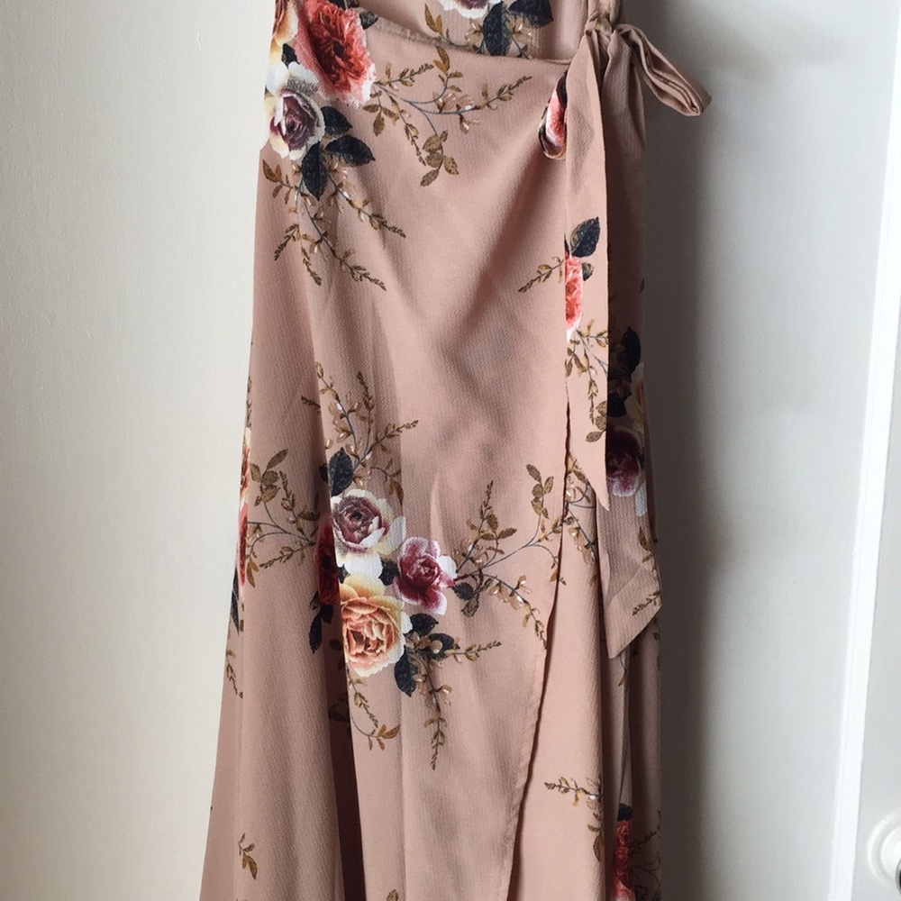 Max Summer Dress - Picture 4 of 8